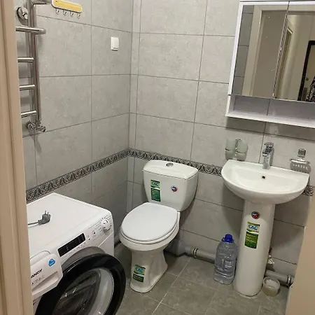 Sirvintu Gatves Poilsio Namukas * Vilnius